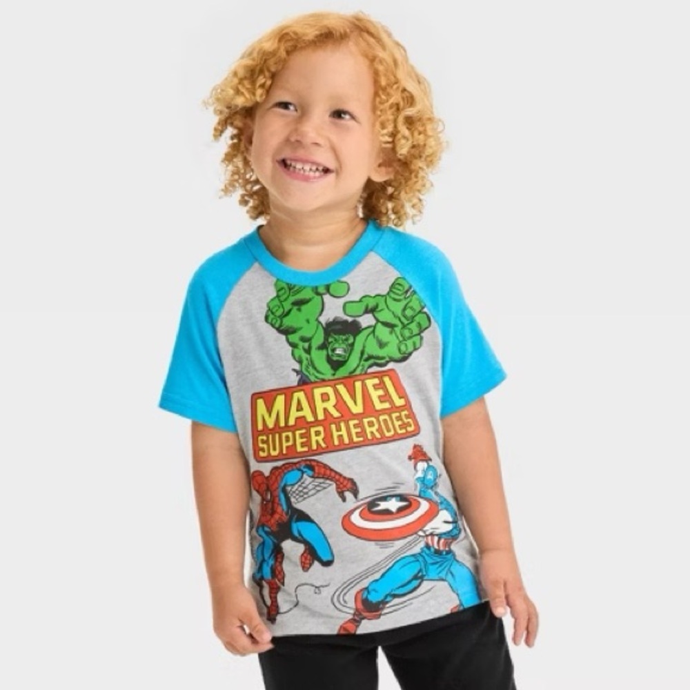 NWT Marvel Graphic Tee